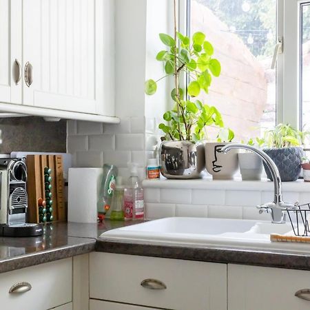 Hereford City - St Owens Terrace - Comfortable & Spacious Well Presented Three Storey House, Perfect For A Weekend Away & Exploring The City On Foot - Hosted By Rentmyhouse Εξωτερικό φωτογραφία