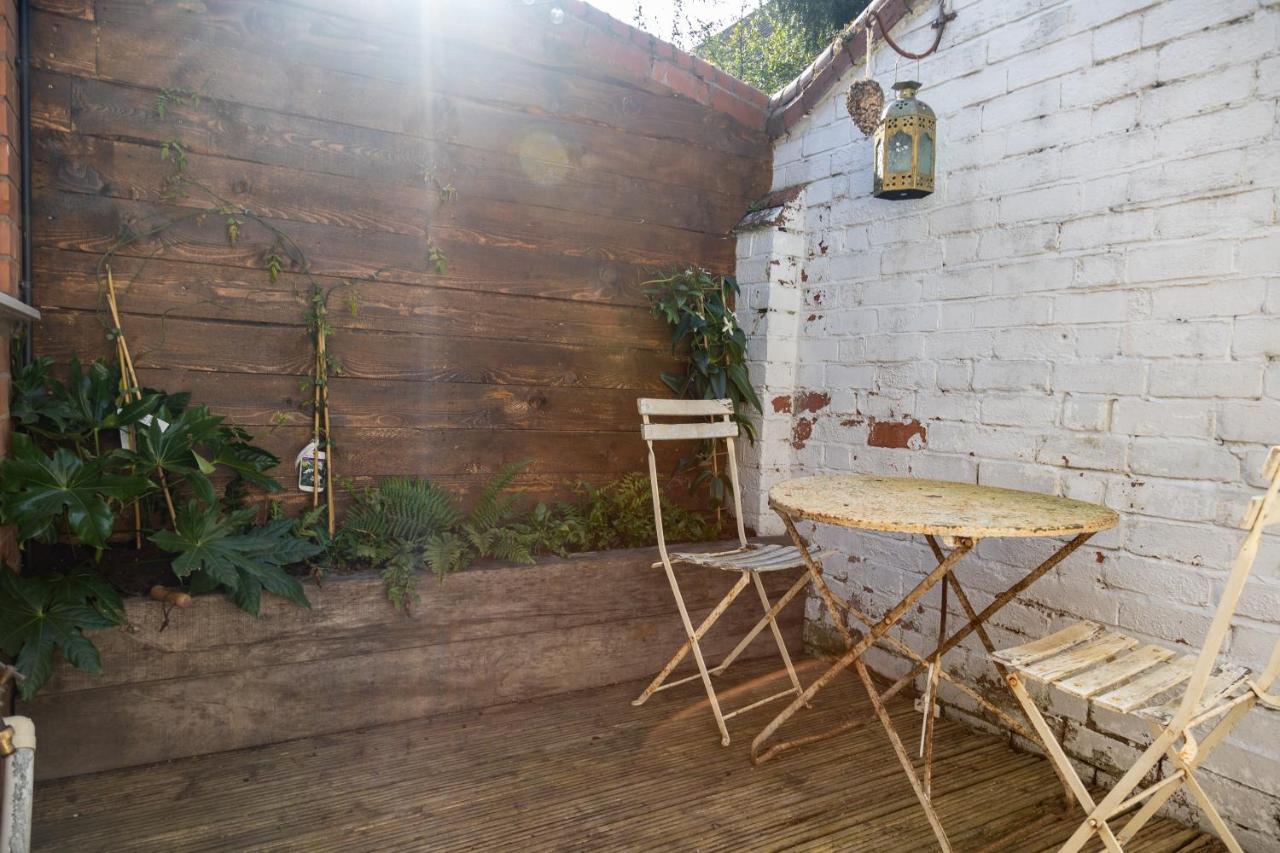 Hereford City - St Owens Terrace - Comfortable & Spacious Well Presented Three Storey House, Perfect For A Weekend Away & Exploring The City On Foot - Hosted By Rentmyhouse Εξωτερικό φωτογραφία