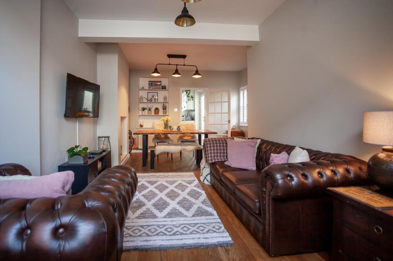 Hereford City - St Owens Terrace - Comfortable & Spacious Well Presented Three Storey House, Perfect For A Weekend Away & Exploring The City On Foot - Hosted By Rentmyhouse Εξωτερικό φωτογραφία
